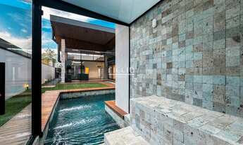 Imagem 6: 4 dormitórios, 4 suíte, 6 banheiro, 4 vagas na garagem, 385M² de Área Construída