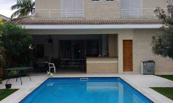 Imagem 5: 4 dormitórios, 4 suíte, 6 banheiro, 6 vagas na garagem, 380M² de Área Construída