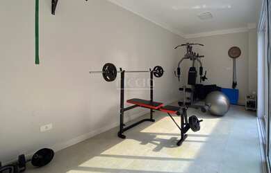 Imagem 15: 4 dormitórios, 4 suíte, 6 banheiro, 4 vagas na garagem, 335M² de Área Construída