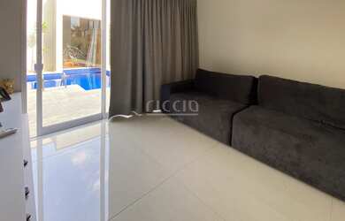 Imagem 10: 4 dormitórios, 4 suíte, 6 banheiro, 4 vagas na garagem, 335M² de Área Construída