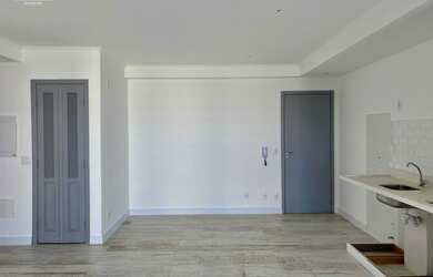 Imagem 2: 1 dormitório, 1 suítes, 1 banheiros, 2 vagas na garagem, 50M² de Área Construída