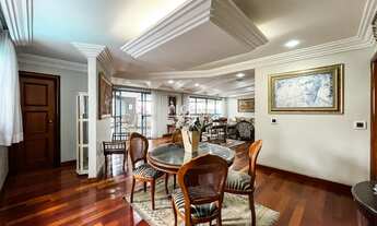 Imagem: 4 dormitórios, 4 suíte, 7 banheiro, 3