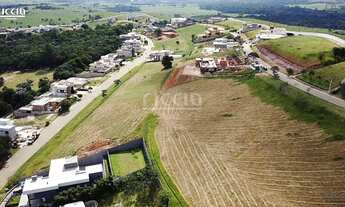 Imagem 2: 740M² de Área Construída, 740M² de Área Total