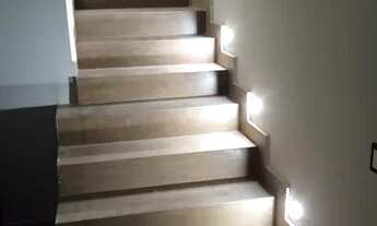 Imagem 4: 4 dormitórios, 4 suíte, 3 banheiro, 5 vagas na garagem, 300M² de Área Construída