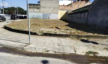 Imagem 2: 395M² de Área Construída, 395M² de Área Total