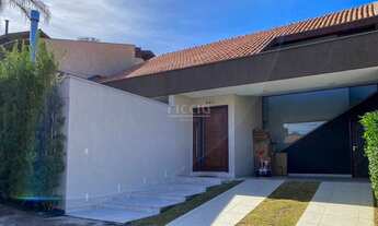 Imagem: 3 dormitórios, 2 suíte, 3 banheiro, 2