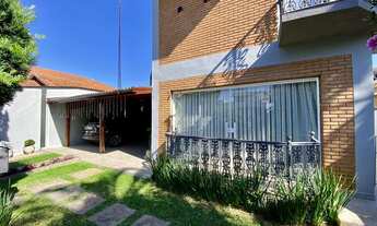 Imagem 5: 3 dormitórios, 1 suítes, 5 banheiro, 2 vagas na garagem, 316M² de Área Construída