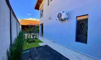 Imagem 7: 3 dormitórios, 1 suítes, 5 banheiro, 2 vagas na garagem, 316M² de Área Construída