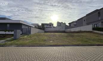 Imagem 2: 700M² de Área Construída, 700M² de Área Total