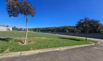 Imagem 2: 681M² de Área Construída, 681M² de Área Total