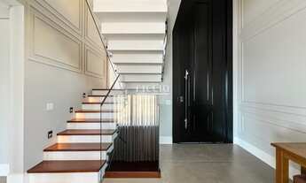 Imagem 4: 4 dormitórios, 3 suíte, 5 banheiro, 2 vagas na garagem, 397M² de Área Construída