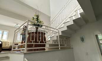 Imagem 6: 4 dormitórios, 1 suítes, 3 banheiro, 2 vagas na garagem, 365M² de Área Construída