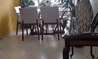 Imagem 2: 3 dormitórios, 1 suítes, 2 banheiro, 2 vagas na garagem, 80M² de Área Construída