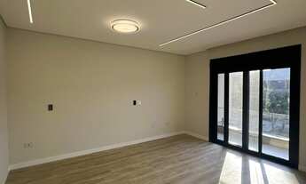 Imagem 6: 4 dormitórios, 4 suíte, 6 banheiro, 2 vagas na garagem, 379M² de Área Construída