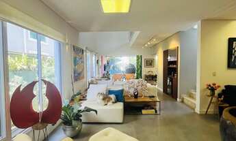 Imagem 3: 3 dormitórios, 3 suíte, 4 banheiro, 2 vagas na garagem, 267M² de Área Construída