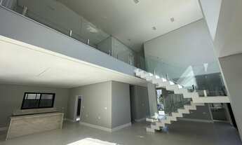 Imagem 6: 4 dormitórios, 4 suíte, 6 banheiro, 4 vagas na garagem, 464M² de Área Construída