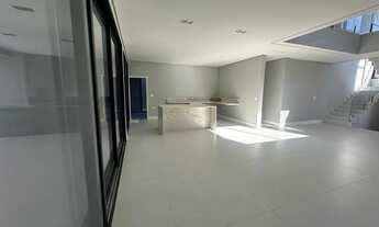 Imagem 6: 4 dormitórios, 4 suíte, 6 banheiro, 4 vagas na garagem, 440M² de Área Construída