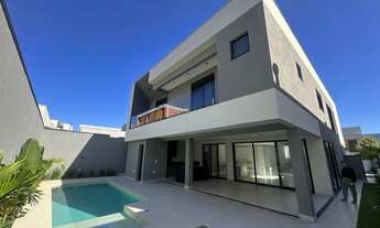 Imagem 7: 4 dormitórios, 4 suíte, 6 banheiro, 4 vagas na garagem, 440M² de Área Construída