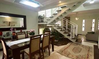 Imagem 6: 5 dormitórios, 1 suítes, 4 banheiro, 2 vagas na garagem, 420M² de Área Construída