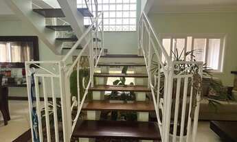 Imagem 7: 5 dormitórios, 1 suítes, 4 banheiro, 2 vagas na garagem, 420M² de Área Construída