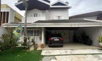 Imagem 2: 5 dormitórios, 1 suítes, 4 banheiro, 2 vagas na garagem, 420M² de Área Construída