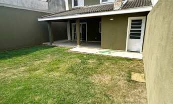 Imagem 3: 3 dormitórios, 1 suítes, 3 banheiro, 2 vagas na garagem, 192M² de Área Construída