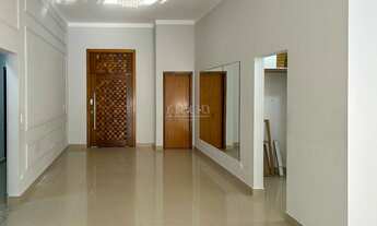 Imagem 7: 3 dormitórios, 3 suíte, 5 banheiro, 4 vagas na garagem, 280M² de Área Construída