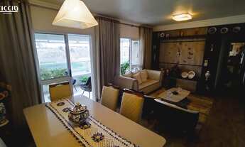 Imagem: 3 dormitórios, 1 suítes, 2 banheiro, 2