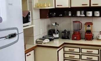 Imagem 5: 3 dormitórios, 1 suítes, 3 banheiro, 2 vagas na garagem, 120M² de Área Construída