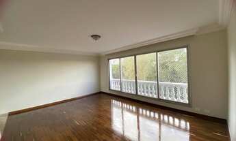 Imagem 4: 4 dormitórios, 1 suítes, 3 banheiro, 2 vagas na garagem, 240M² de Área Construída