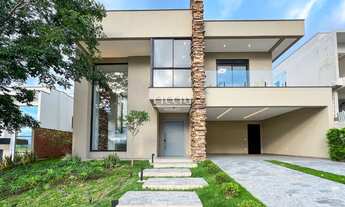 Imagem: 4 dormitórios, 4 suíte, 6 banheiro, 4