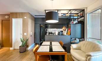 Imagem 2: 3 dormitórios, 1 suítes, 3 banheiro, 2 vagas na garagem, 124M² de Área Construída