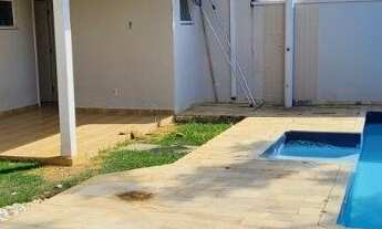 Imagem 5: 4 dormitórios, 2 suíte, 5 banheiro, 2 vagas na garagem, 320M² de Área Construída