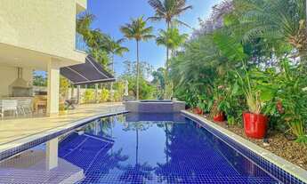 Imagem: 8 dormitórios, 8 suíte, 9 banheiro, 8