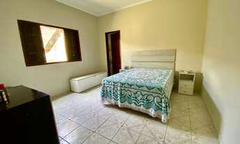 Imagem 5: 7 dormitórios, 1 suítes, 4 banheiro, 5 vagas na garagem, 332M² de Área Construída