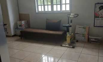 Imagem 3: 4 dormitórios, 2 suíte, 4 banheiro, 4 vagas na garagem, 225M² de Área Construída