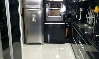 Imagem: 3 dormitórios, 1 suítes, 2 banheiro, 2