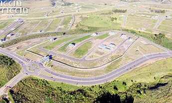 Imagem 1: 475M² de Área Construída, 475M² de Área Total