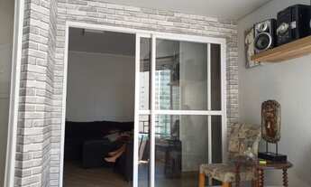 Imagem: 2 dormitórios, 1 suítes, 2 banheiro, 2