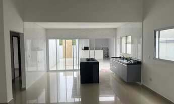 Imagem: 3 dormitórios na Rua Dos Cedros