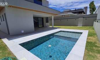 Imagem: 3 dormitórios, 3 suíte, 5 banheiro, 3