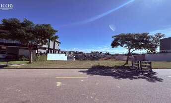 Imagem: 470M² de Área Construída, 470M² de Área