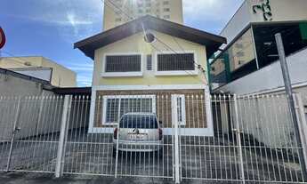 Imagem: 4 banheiro, 7 vagas na garagem, 282M² de