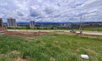 Imagem: 470M² de Área Construída, 470M² de Área