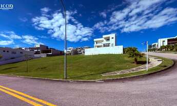 Imagem 2: 523M² de Área Construída, 523M² de Área Total