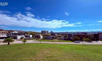 Imagem: 523M² de Área Construída, 523M² de Área