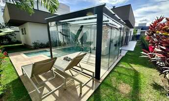 Imagem 3: 4 dormitórios, 4 suíte, 5 banheiro, 4 vagas na garagem, 322M² de Área Construída