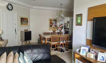 Imagem: 4 dormitórios, 1 suítes, 2 banheiro, 2