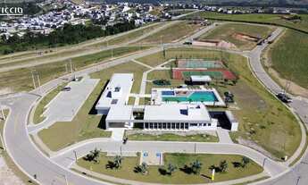 Imagem 6: 330M² de Área Construída, 330M² de Área Total