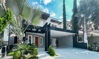 Imagem 3: 4 dormitórios, 4 suíte, 6 banheiro, 2 vagas na garagem, 262M² de Área Construída